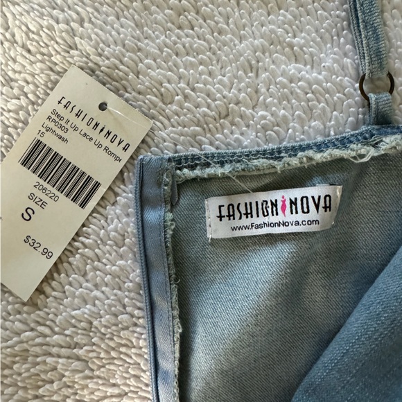 Denim Romper NWT | Fashion Nova - Picture 3 of 4